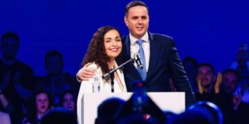 “LDK: Mirë se erdhe Vjosa në shtëpi, një ditë pas ‘Tubimit të Bashkimit’”.