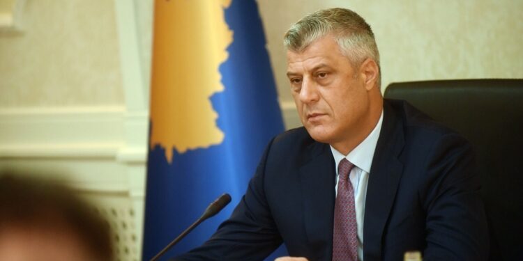 “Intervista e Thaçit transmetohet sonte, përgjigjet e shkruara nga vetë ai”.