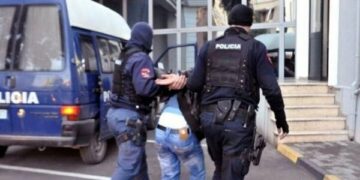 Arrestohet në Shqipëri Anton Allakaj, i dënuar me 11 vjet për vrasje: pritet ekstradimi drejt Kosovës.