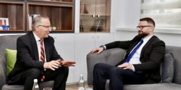 PDK-së i bashkohet Naim Telaku, Bedri Hamza: Profesionist me doktoraturë në Vjenë, i bën nder listës sonë
