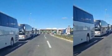 “Kumanovë: Ndalohen 5 autobusë me protestues drejt tubimit të studentëve në Shkup”.