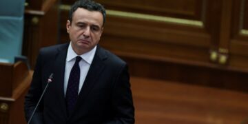 “Qeverisje me duar të ndyta”: VV-ja e Kurtit në krye të listës së kandidatëve me raste penale.