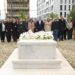 Kurti bën homazhe për Ilir Konushevcin dhe Dr. Hazir Malajn: “Sakrifica e tyre duhet të mësohet nga brezat e rinj”