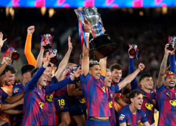 Barcelona shpallet kampione e La Liga pas triumfit në “El Clasico”