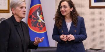 “Fahrije Hoti konfirmon bashkimin me Vjosa Osmanin: Nuk do t’ju zhgënjej”.