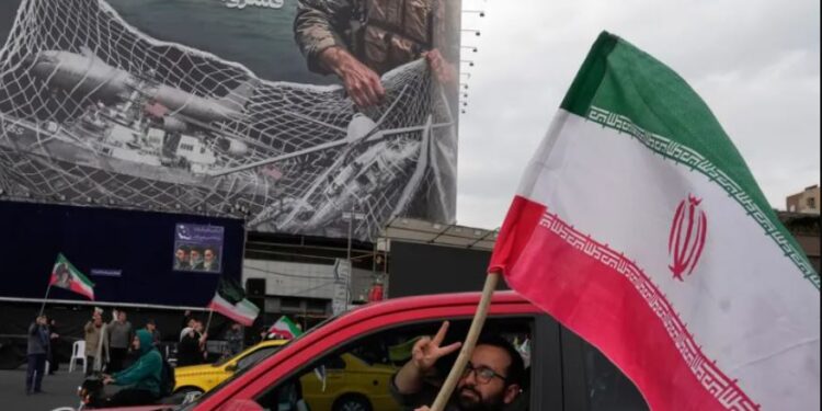 Irani propozon negociata me SHBA-në, bien menjëherë çmimet globale të naftës
