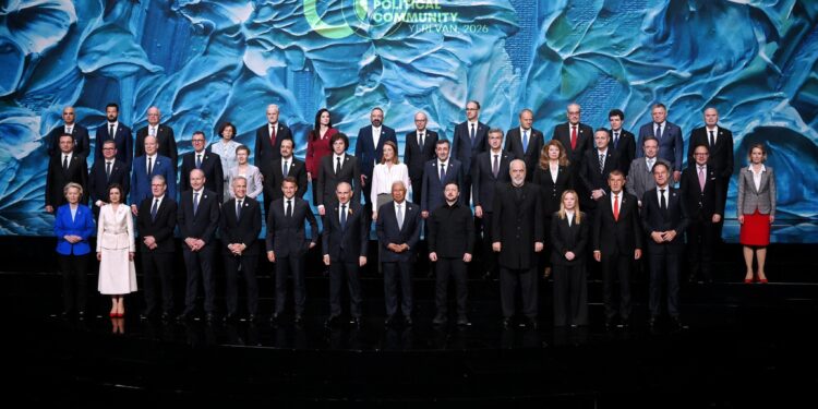 Kryeministri Kurti në Samitin e EPC në Jerevan: Anëtarësimi në BE dhe NATO, prioritet strategjik për Kosovën
