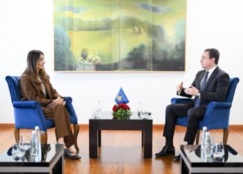 Kurti e përforcon ekipin me ish-nënkryetaren e LDK-së, Shqipe Mjekiqi