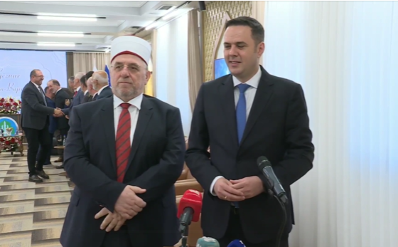Abdixhiku viziton BIK-un për Kurban Bajram, vlerëson rolin e Myftiut Tërnava në mbështetjen e familjeve në nevojë