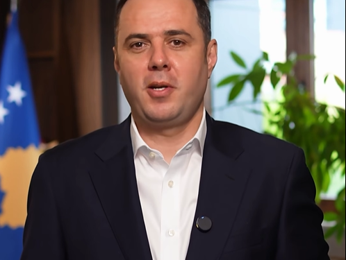 Abdixhiku fton qytetarët në tubimin e përbashkët me Vjosa Osmanin