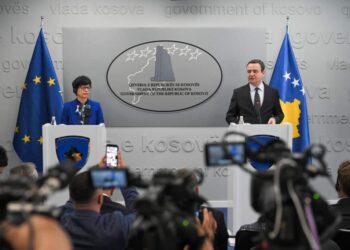 Kurti kërkon statusin e vendit kandidat në BE: Kosova s’po kërkon privilegje, por meritë