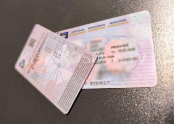 Skandal me patentë shoferë: 12 persona përballen me aktakuzë.