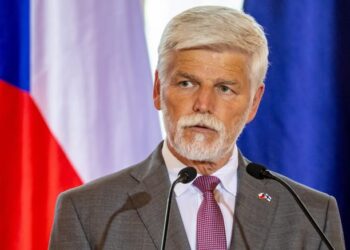 Presidenti çek: NATO duhet të tregojë “dhëmbët” ndaj provokimeve ruse