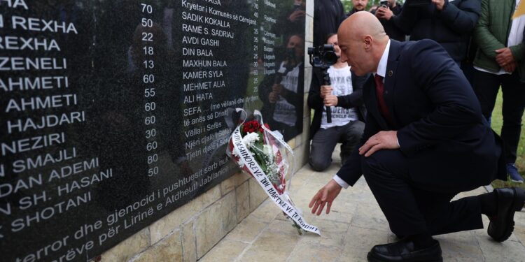 Haradinaj kujton betejën e Shqiponjës: Fitorja e UÇK-së u bë testament i mbrojtjes së atdheut