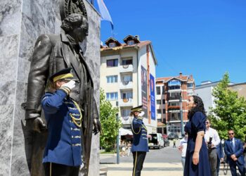 Vjosa Osmani në Ditën e Presidentit: Rugovizmi jeton dhe mbetet udhërrëfyes për Kosovën