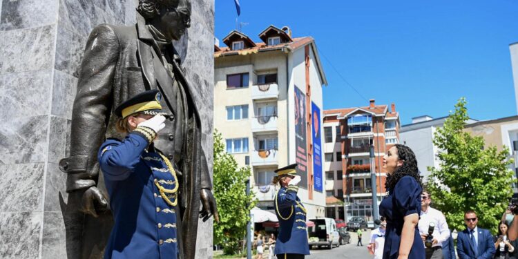 Vjosa Osmani në Ditën e Presidentit: Rugovizmi jeton dhe mbetet udhërrëfyes për Kosovën