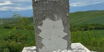 Memoriali i UÇK-së dyshohet se është thyer në Kosovë, dyshohet për ndërhyrje nga dora e njeriut.