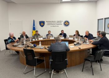 “Diaspora voton me postë: KQZ miraton adresat në 22 shtete”.