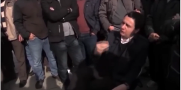 “Ymeri ndan video të Kurtit: ‘Pushteti është liria’ – ‘Po të kishte drejtësi, Nagipi s’do të ishte vetëm në gjyq’”.