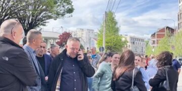 OVL e UÇK-së thirrje për mobilizim në Skenderaj në mbështetje të Sami Lushtakut.