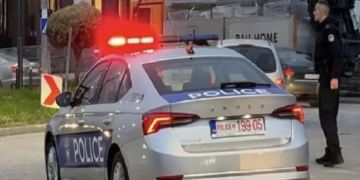 Mitrovicë: 31-vjeçari vret një person dhe plagos një tjetër me thikë.