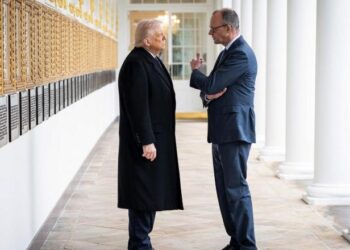 Merz godet SHBA-në e Trump: Nuk do t’i këshilloja fëmijët e mi të shkonin në Amerikë