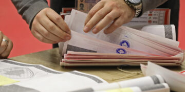 “Miratohet dizajni: Kështu do të duken fletëvotimet për zgjedhjet e 7 qershorit”.