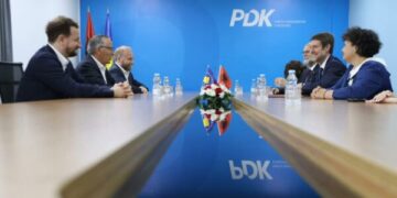 Hoxha pas takimit me Hamzën: Institucionet të konstituohen sa më shpejt në frymë bashkëpunimi e përgjegjshmërie.