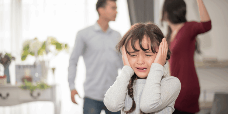 “Dhuna në familje nuk ndalet: Katër raste të reja në vetëm 24 orë”.