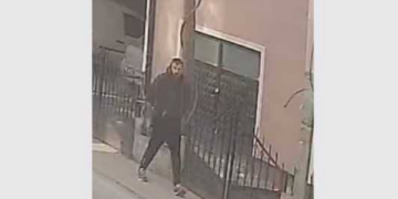 Policia publikon foton e të dyshuarit për vjedhje, kërkon ndihmën e qytetarëve për identifikim.