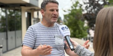 Kasolli: Bllokada politike po e izolon Kosovën dhe po rrezikon fondet e BE-së.