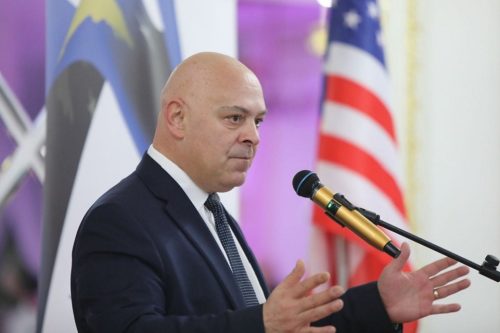 Gjini premton lehtësira tatimore për bujqit: Asnjë familje që prodhon ushqim nuk do të penalizohet me taksa të rënda.