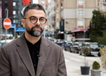 “Behrami ngre akuza: Fushata e Kurtit kundër Drenicës dhe UÇK-së lidhet me procesin në Hagë”.