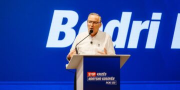 Kryetari i PDK-së, Bedri Hamza mban konferencë për media sot