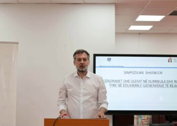Çeku: Kurrikula duhet të fokusohet te gjërat që kanë më shumë rëndësi për nxënësit
