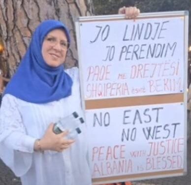 Shqipëria shpall non grata Ikballe Huduti për 15 vite, reagon: Më mirë vdekje dinjitoze se jetë me poshtërime