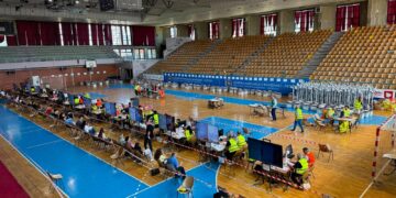 Top 10 kandidatët më të votuar në partitë kryesore: Kush po dominon në LVV, PDK, LDK dhe AAK?