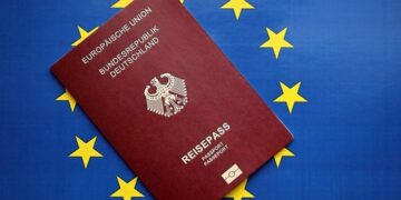Gjermania lejon shtetësi të dyfishtë: 85–95% e të natyralizuarve mbajnë pasaportën e origjinës