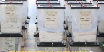 “Numërimi në fundin e tij: 99.40% e votave të përpunuara, vetëm 15 kuti presin hapjen”.
