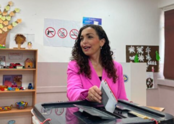 Vjosa Osmani: Qytetarët e Kosovës po dëshmojnë përkushtim ndaj demokracisë