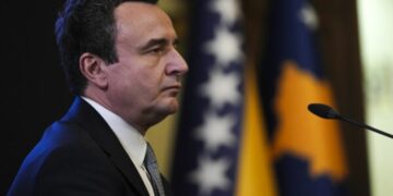 Kurti: Jo gazsjellësit amerikan, energji nga terminali LNG në Vlorë dhe gazifikim i linjitit.