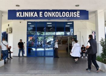Klinika e Onkologjisë: Mungojnë ilaçet esenciale për pacientë.
