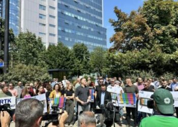 Sindikatat kërkojnë pagesën e plotë të pagave, protestë sot në RTK.