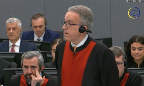 Avokati i Thaçit i reagon Speciales që prezantoi “standardet e gjykimit të drejtë”: Çdo ankesë e të akuzuarve është refuzuar nga Apeli.