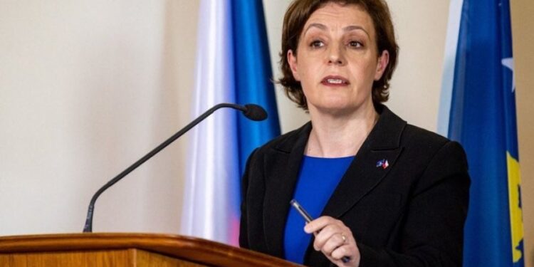 Hipokrizia e Gërvallës: Formalizon çmimin që ekziston që nga viti 2011, ‘Sali Çekaj’ deri më tani u është ndarë dhjetëra personaliteteve.