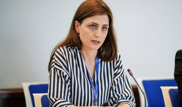 “Hajde rrenë hajde”: Ymeri e LDK-së ironizon me projektin e Qeverisë Kurti për gazifikimin e thëngjillit.