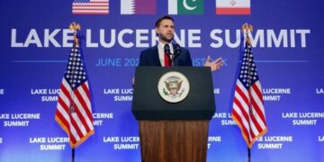 “Kemi hedhur themelet për një marrëveshje përfundimtare” – JD Vance: Irani pranon inspektorët e International Atomic Energy Agency, Hormuzi mbetet i hapur