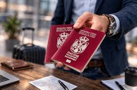 BE-ja ngre alarmin për pasaportat serbe të rusëve, shqetësime për sigurinë në Evropë dhe Ballkan