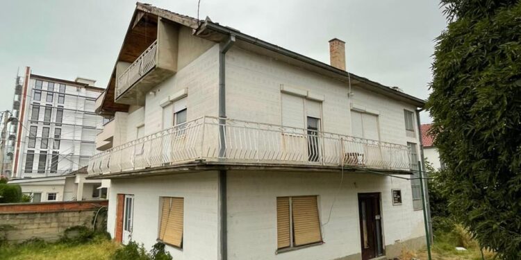 SHITET SHTËPIA NË PRESHEVË