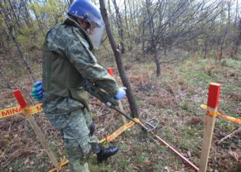 Gjendet mjet i dyshuar shpërthyes në Prishtinë, evakuohen qytetarët – FSK në vendngjarje